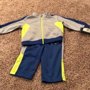 Nike sweat outfit